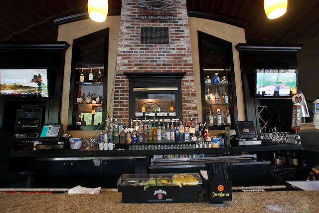 Bar photo 2